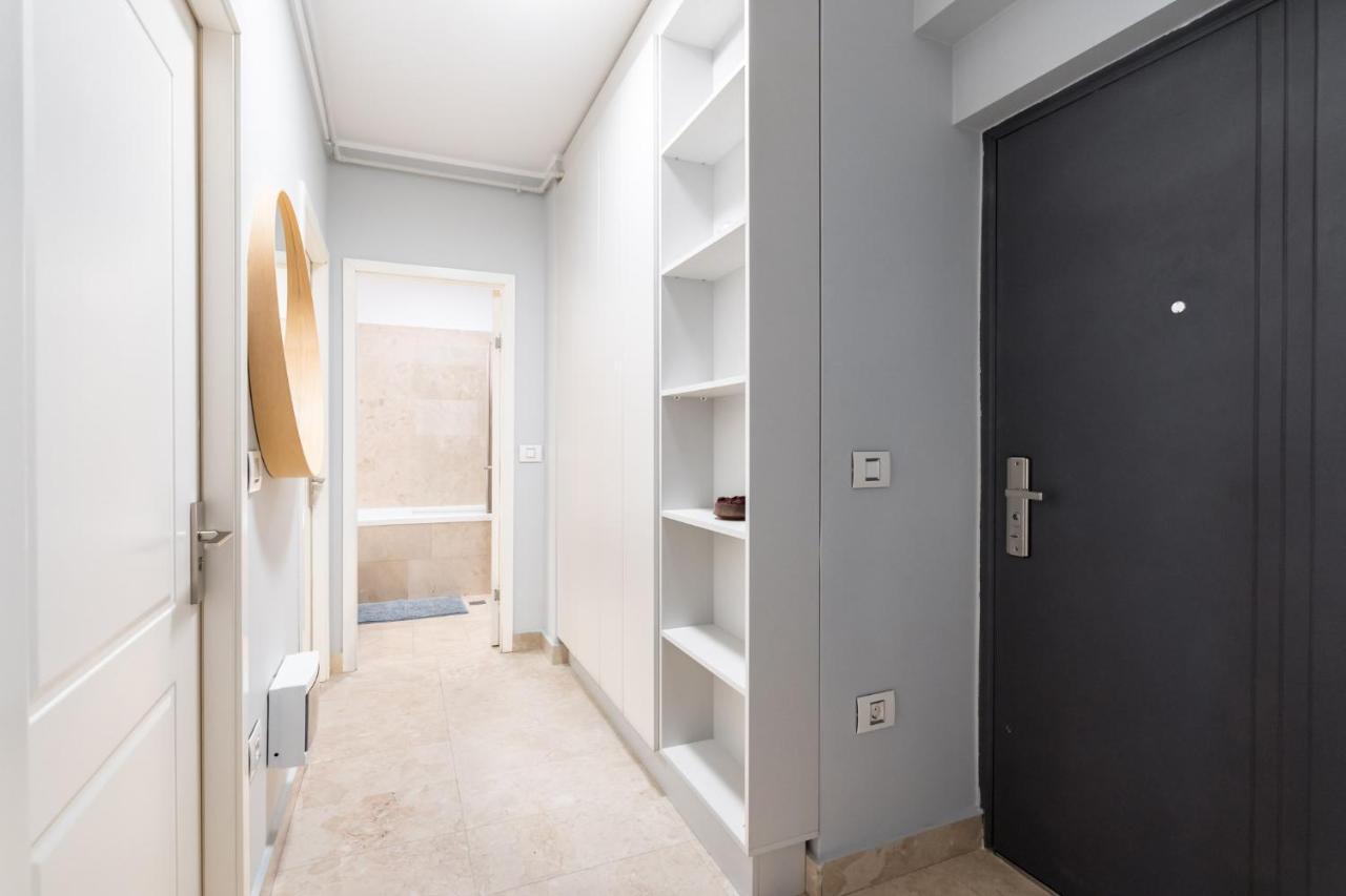 Happy Bubble I Timpuri Noi 1Br Apt 4 Ppl Boekarest Buitenkant foto