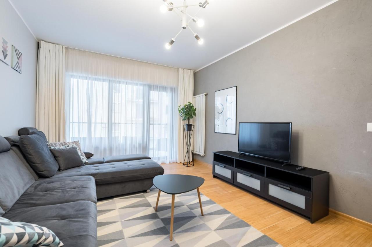 Happy Bubble I Timpuri Noi 1Br Apt 4 Ppl Boekarest Buitenkant foto